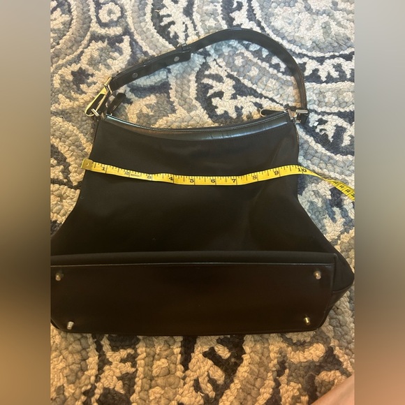 Guy LaRoche Paris Bag - Picture 8 of 10